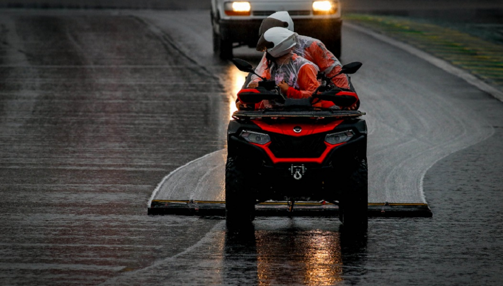 temporal-adia-treino-classificatorio-da-formula-1-em-interlagos-e-deixa-mais-de-70-mil-sem-luz-na-grande-sp