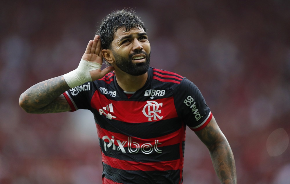 flamengo-e-soberano-no-maracana-e-derrota-o-atletico-mineiro-com-protagonismo-de-gabigol