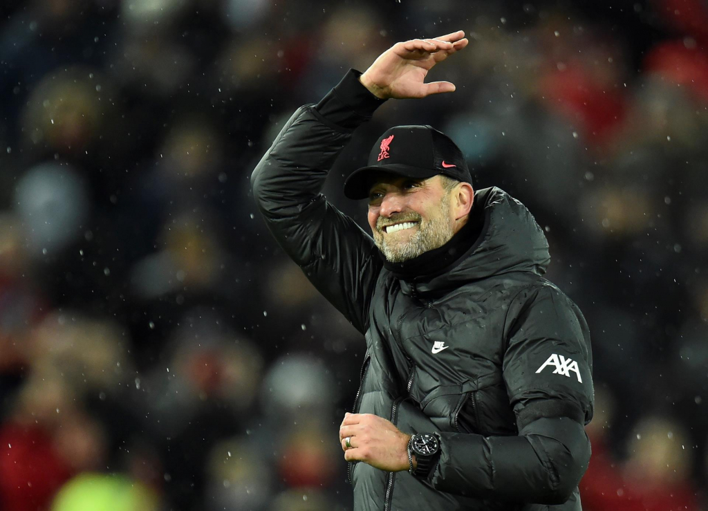 premier-league-anuncia-suspensao-de-arbitro-apos-xingamentos-a-jurgen-klopp