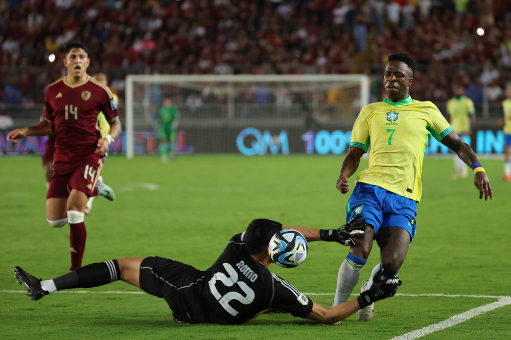 vinicius-junior-esta-devendo-com-a-camisa-da-selecao-brasileira?-veja-debate-no-canelada