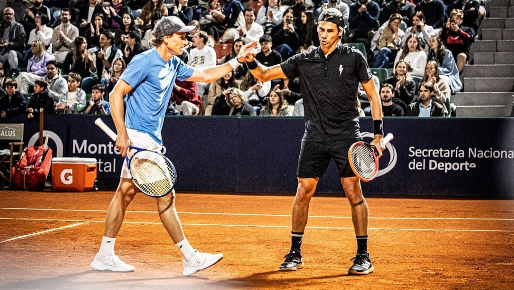 diego-forlan,-artilheiro-da-copa-do-mundo-de-2010,-faz-estreia-no-tenis-profissional-em-montevideu