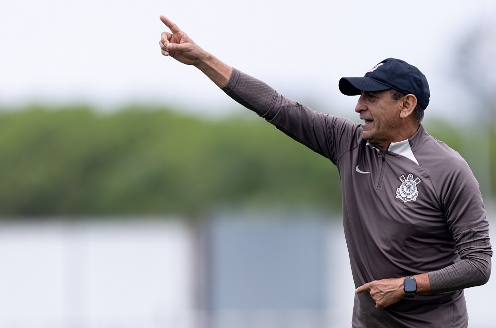 o-corinthians-e-maior-do-que-o-vasco?-bate-pronto-discute-afirmacao-polemica-de-ramon-diaz