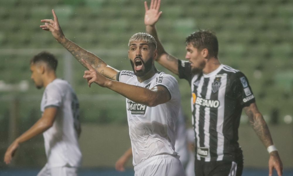 botafogo-fica-no-empate-com-o-atletico-mg-e-ve-distancia-na-lideranca-para-o-palmeiras-diminuir