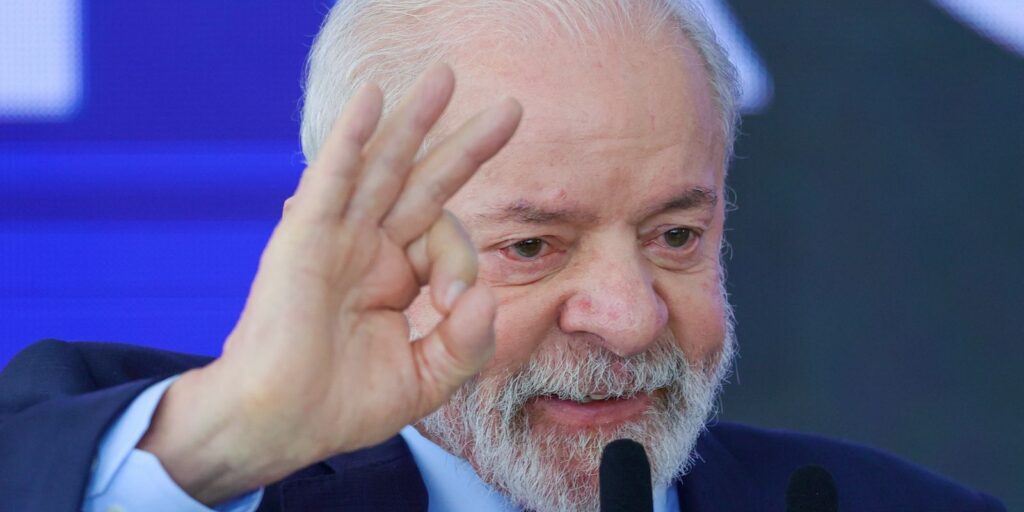 “estou-vivo”,-diz-lula-sobre-plano-de-assassinato