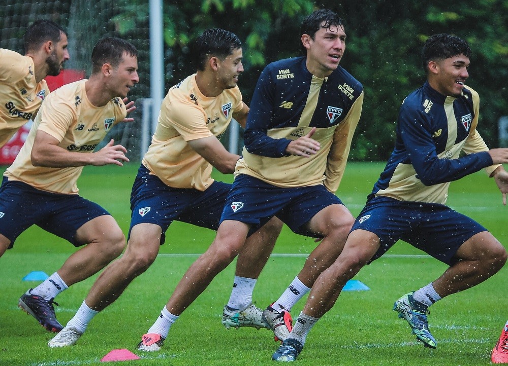 sao-paulo-inicia-preparativos-para-enfrentar-galo-no-morumbi