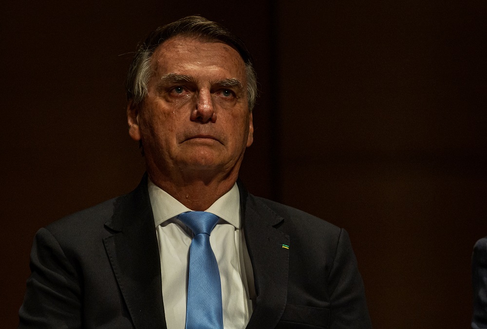 com-tres-indiciamentos-pela-pf,-bolsonaro-pode-pegar-ate-68-anos-de-prisao