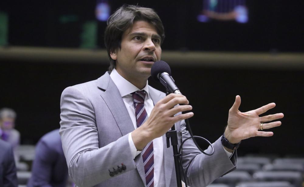 deputados-apresentam-pec-alternativa-de-corte-de-gastos-federais