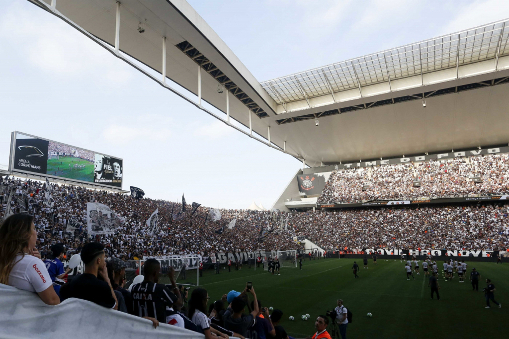 gavioes-da-fiel-divulga-site-da-vaquinha-para-quitacao-da-neo-quimica-arena