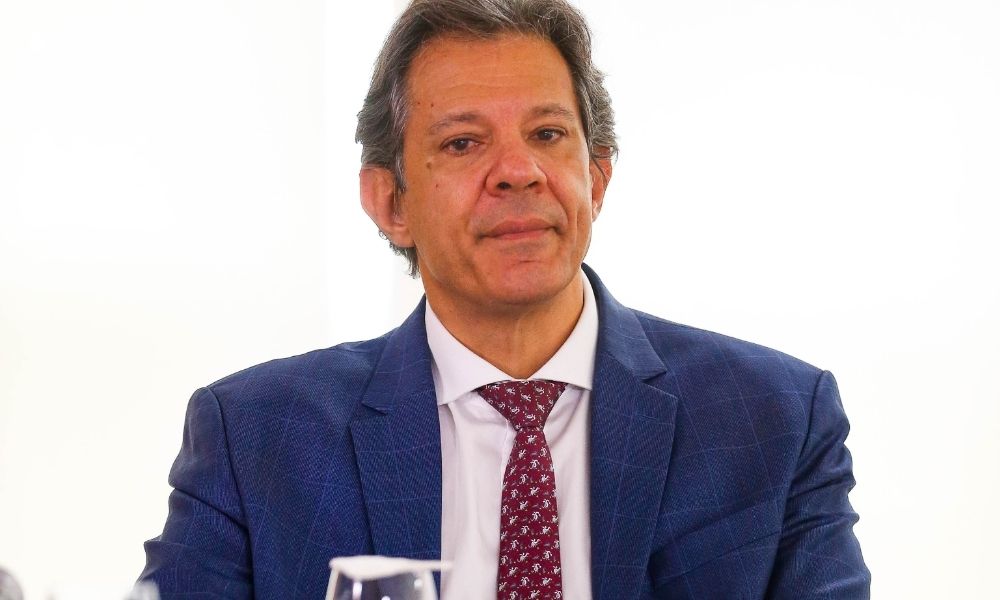 haddad-diz-que-ir-para-quem-recebe-mais-de-r$-50-mil-por-mes-vai-aumentar-para-isentar-ganhos-de-ate-r$-5-mil