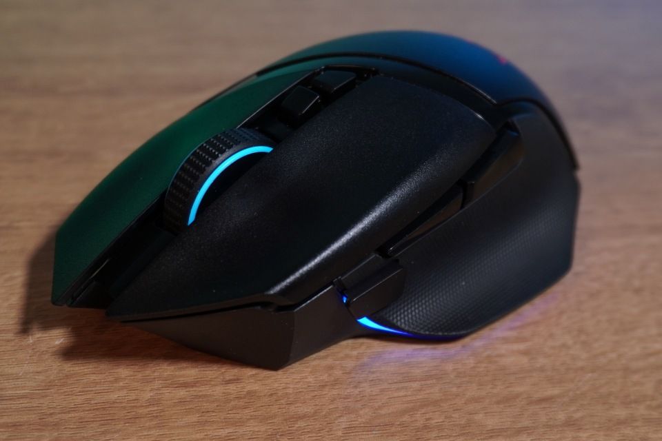 review:-razer-basilisk-v3-pro-e-um-otimo-mouse-gamer,-mas-vale-o-preco?