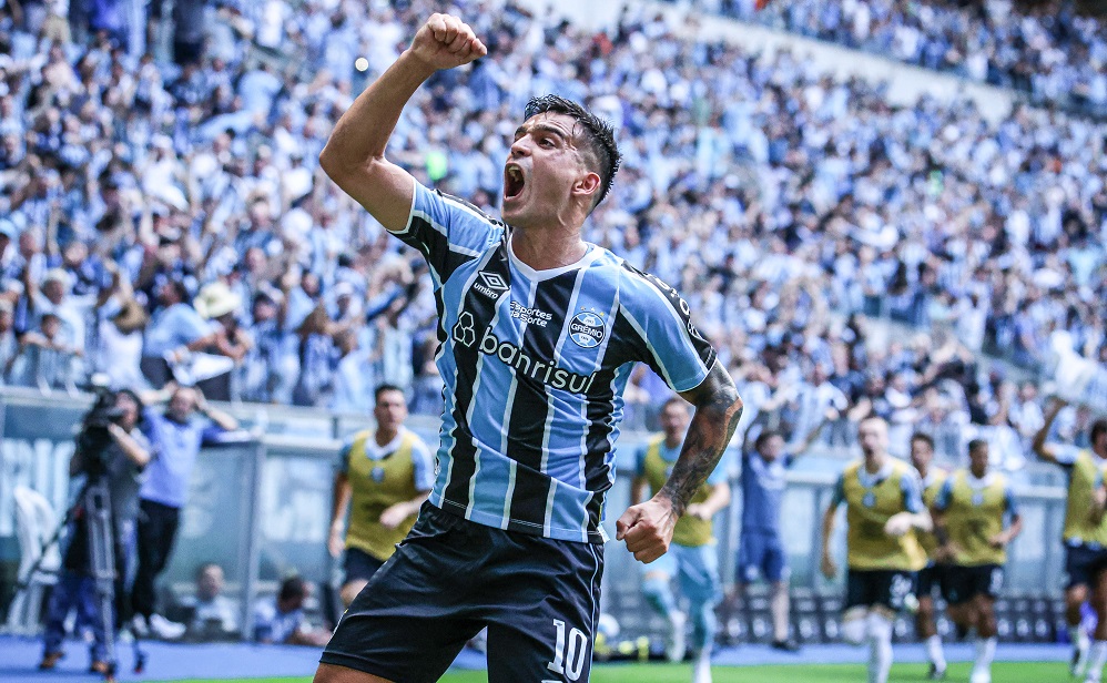 sao-paulo-ativa-modo-ferias-e-perde-do-gremio-por-2-a-1-no-brasileirao