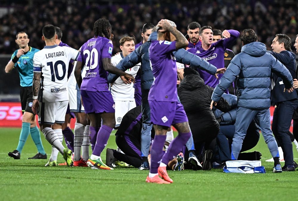 apos-mal-subito-durante-jogo,-meio-campista-da-fiorentina-se-recupera-e-recebe-visita-de-familiares-e-companheiros