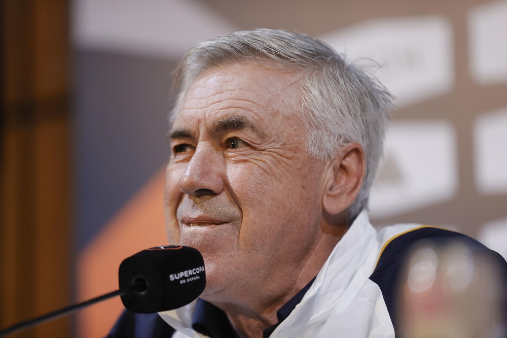 ancelotti-elogia-desempenho-do-botafogo-apos-conquista-da-libertadores