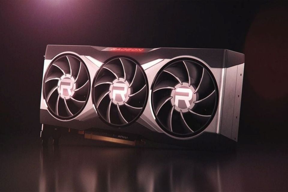 radeon-rx-8800-xt-deve-ter-mais-desempenho-e-menos-consumo,-sugere-vazamento