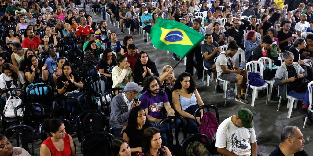 professores-municipais-do-rio-encerram-greve