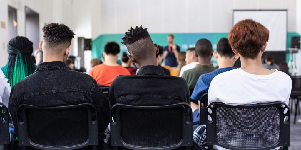 uma-a-cada-3-familias-diz-que-filhos-nao-aprendem-o-esperado-na-escola