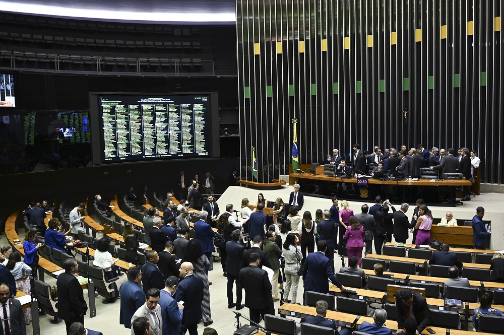 congresso-aprova-ldo-2025-com-cinco-meses-de-atraso-e-estabelece-meta-fiscal-zero