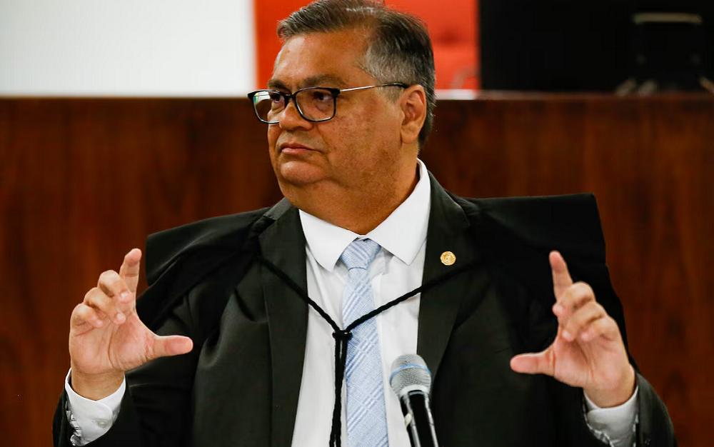 flavio-dino-atuara-em-processos-estruturais-durante-recesso-do-stf