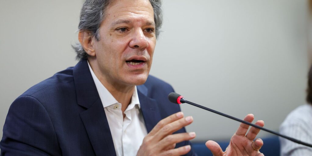 haddad-diz-que-bc-precisa-buscar-nivel-de-equilibrio-do-dolar