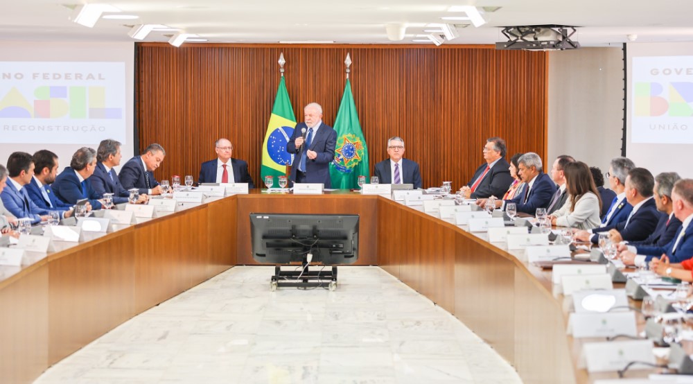 lula-reduz-em-89%-numero-de-reunioes-com-ministros-em-2024