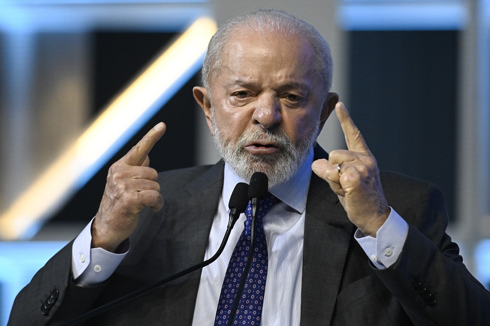 lula-planeja-ato-simbolico-em-memoria-dos-ataques-de-8-de-janeiro-em-brasilia