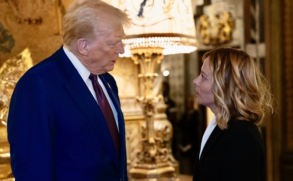 primeira-ministra-italiana-visita-trump-em-residencia-do-republicano-na-california