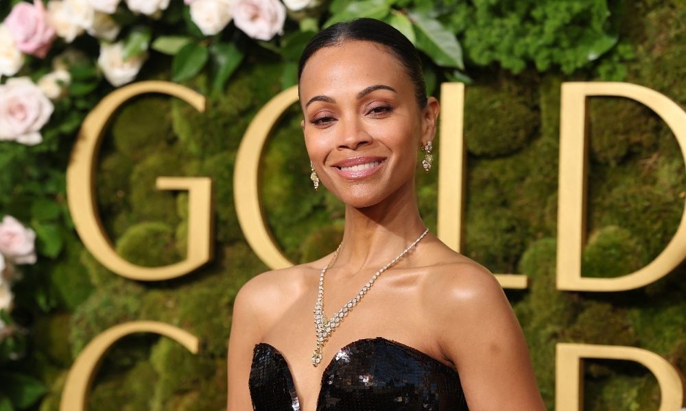 globo-de-ouro:-zoe-saldana-se-emociona-no-primeiro-premio-da-noite