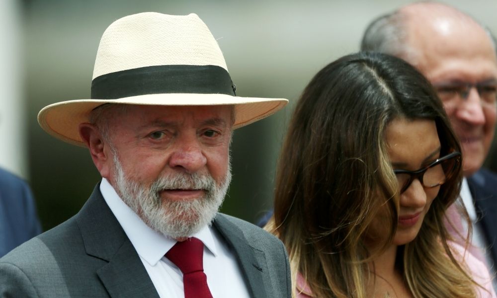 lula-gera-polemica-ao-dizer-que-homens-sao-‘mais-apaixonados’-por-amantes-do-que-por-suas-mulheres-em-ato-sobre-democracia