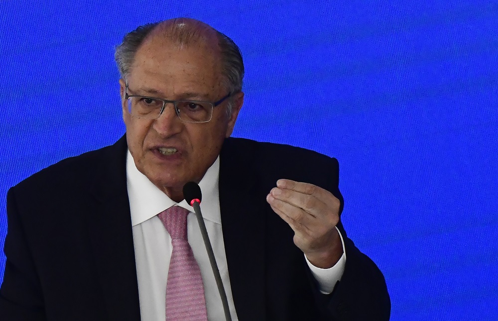 ‘nao-pode-desinformar-as-pessoas’,-diz-alckmin-apos-meta-encerrar-programa-sobre-fim-da-checagem-de-fatos