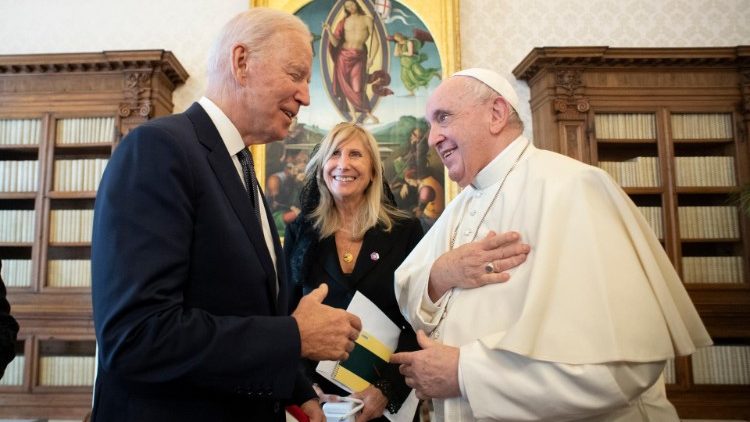 biden-concede-ao-papa-francisco-a-medalha-da-liberdade,-maior-honraria-civil-dos-estados-unidos