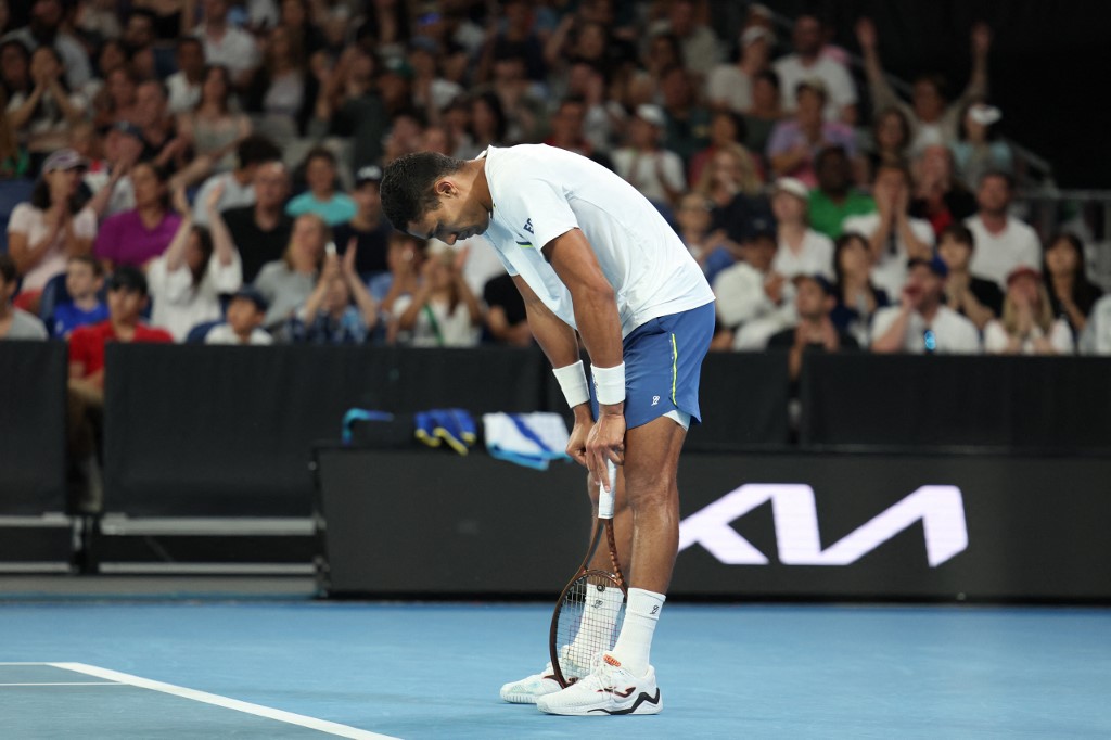 thiago-monteiro-perde-de-virada-para-nihikori-e-e-eliminado-na-estreia-do-australian-open