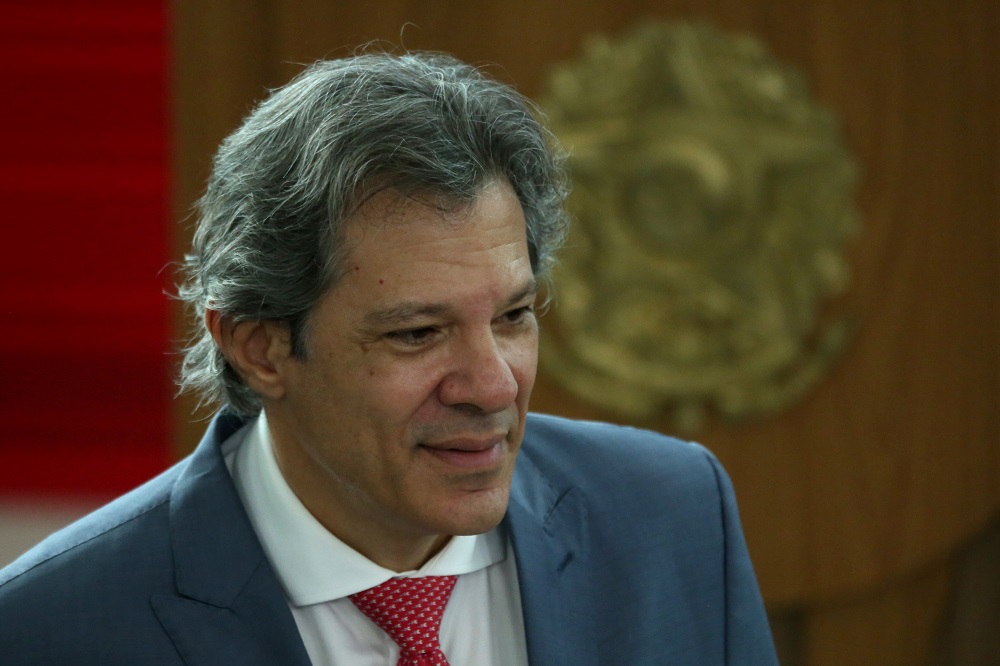 haddad-desmente-‘taxa-ambiental’-para-veiculos-antigos