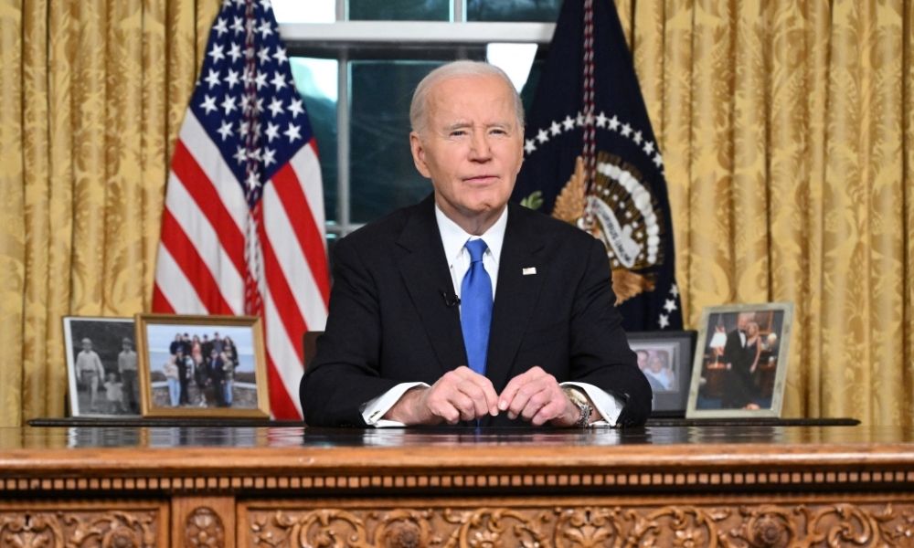 biden-se-despede-da-casa-branca,-deseja-sucesso-para-trump,-mas-faz-alerta-sobre-as-ameacas-a-democracia-dos-eua