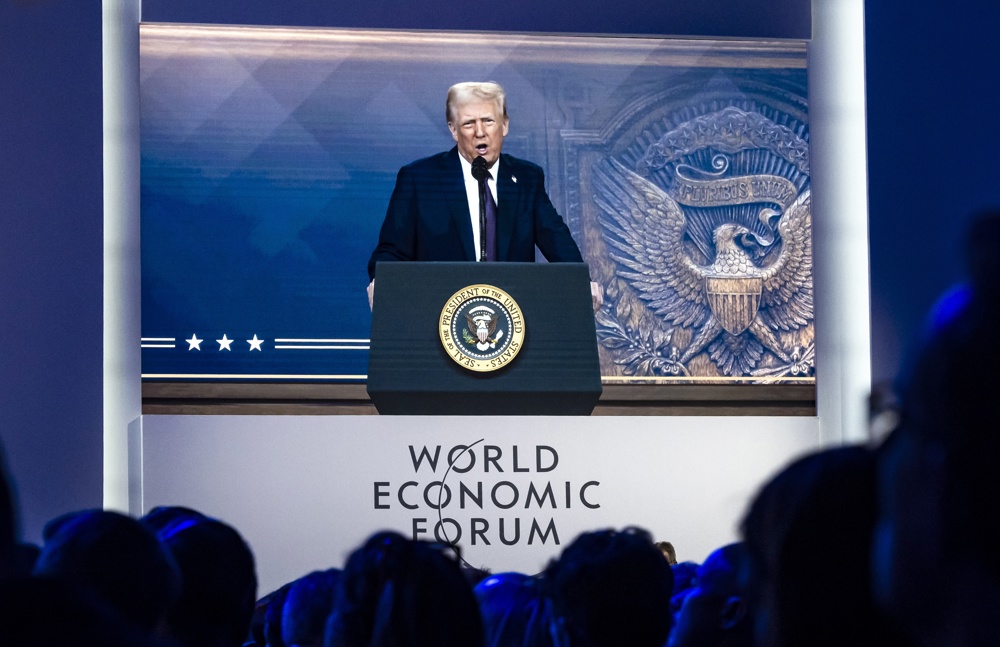 trump-pede-reducao-de-juros-e-critica-biden-no-forum-economico-mundial