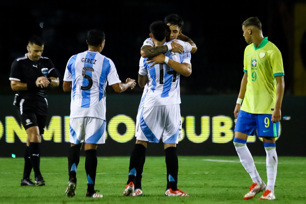 ramon-menezes-fica-com-a-cabeca-a-premio-apos-vexame-da-selecao-brasileira-sub-20-contra-a-argentina