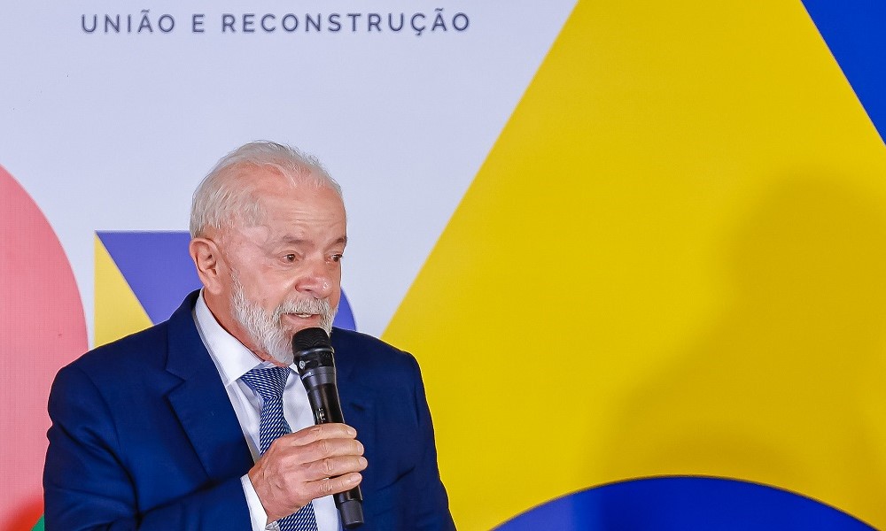 lula-se-reune-com-itamaraty,-policia-federal-e-fab-para-discutir-deportacao-de-brasileiros-dos-estados-unidos