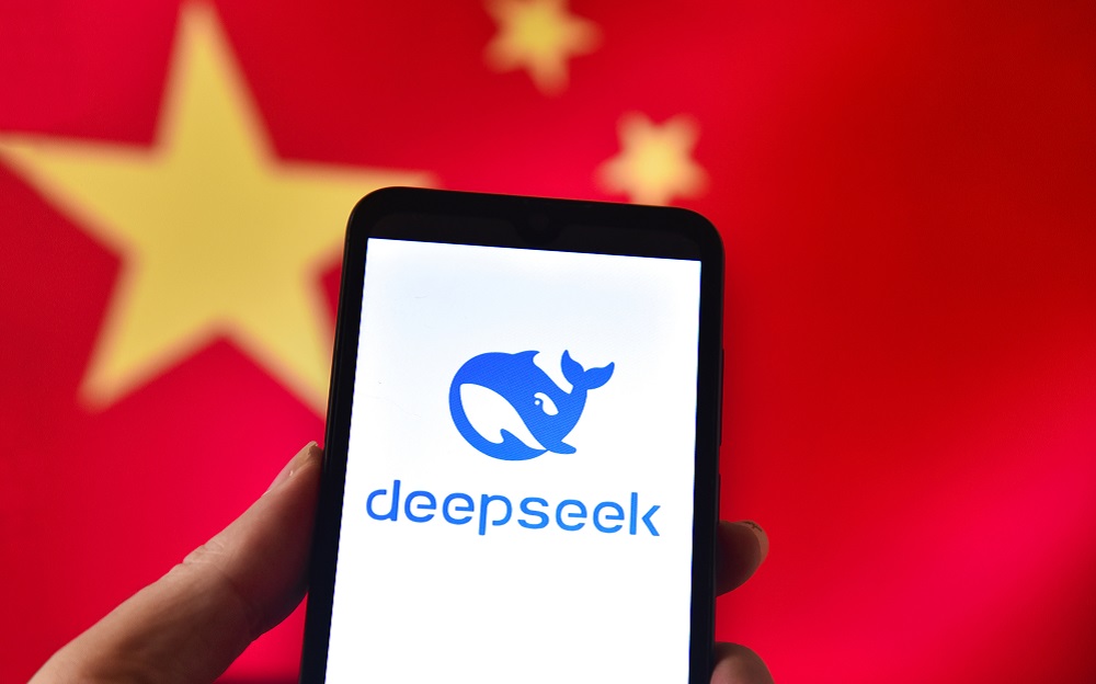 startups-americanas-deixam-openai-e-correm-para-incorporar-modelo-da-chinesa-deepseek