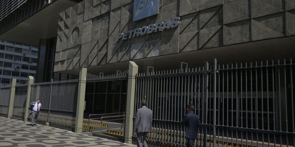 petrobras-informa-aumento-das-reservas-provadas-de-oleo-e-gas-em-2024