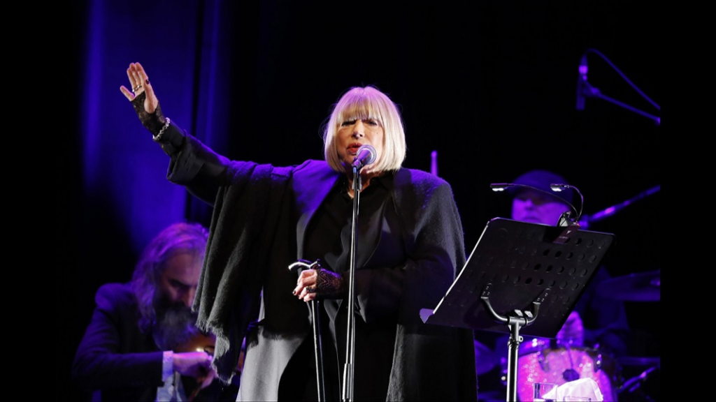 morre-a-cantora-e-atriz-marianne-faithfull,-aos-78-anos,-em-londres