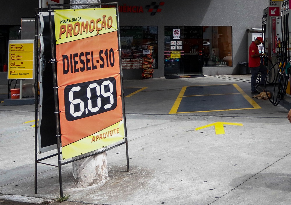 petrobras-anuncia-aumento-de-r$-0,22-no-preco-do-diesel-a-partir-deste-sabado