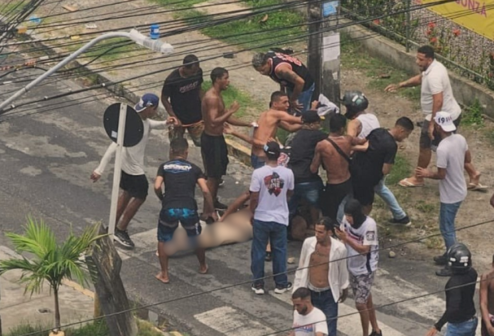 sport-e-santa-cruz-sao-punidos-com-cinco-jogos-sem-torcida-apos-cenas-de-guerra-nas-ruas-do-recife