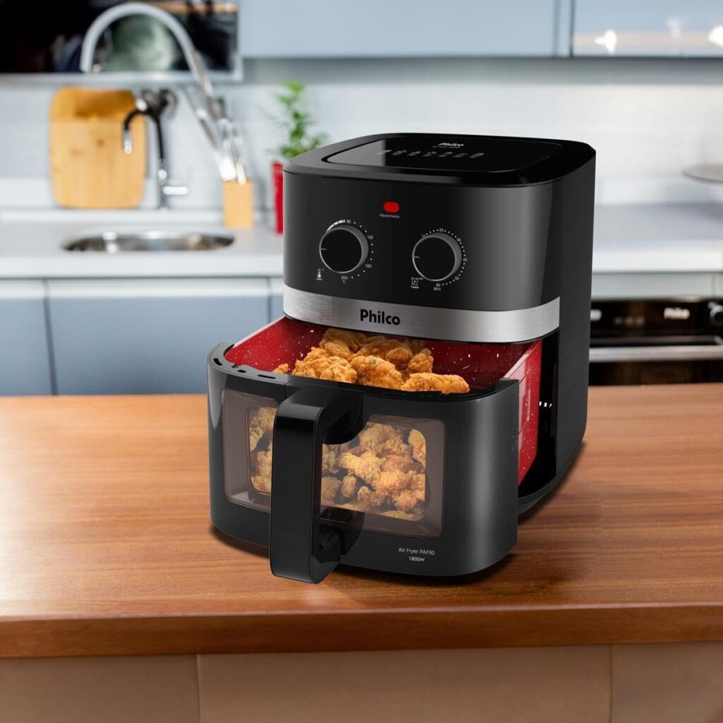 philco-lanca-air-fryer-com-cesto-‘gigante’,-visor-transparente-e-revestimento-que-nao-gruda