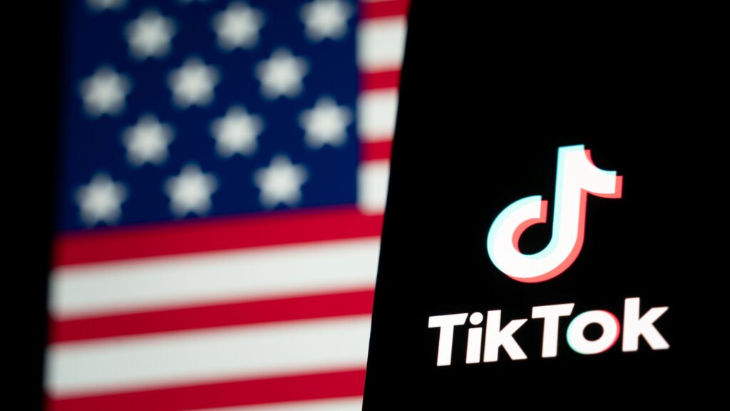 tiktok-volta-para-a-app-store-e-play-store-nos-eua-apos-banimento