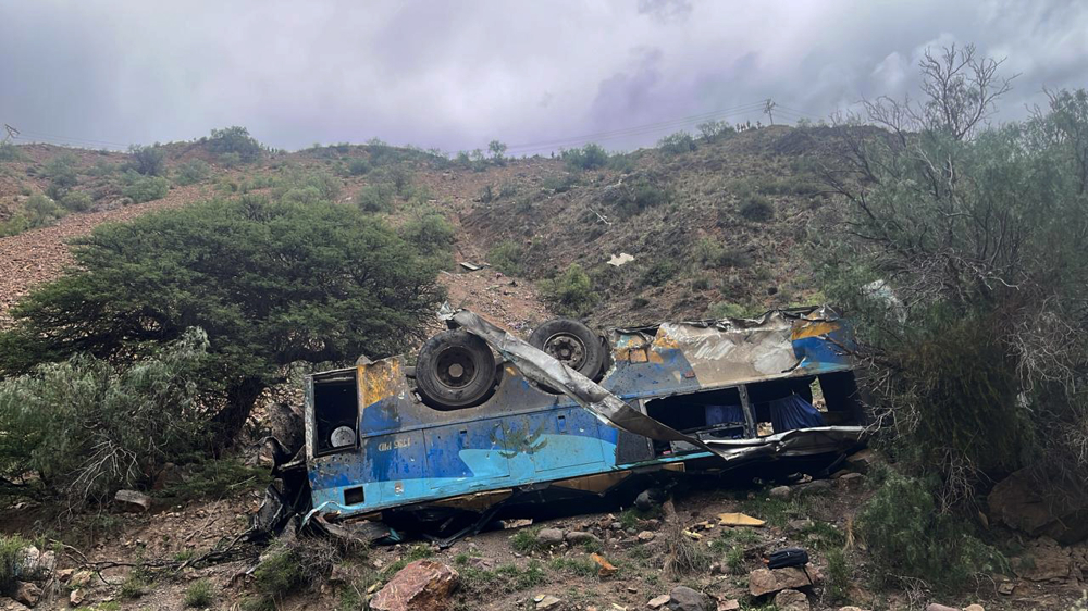 acidente-de-onibus-na-bolivia-deixa-ao-menos-31-mortos-e-15-feridos