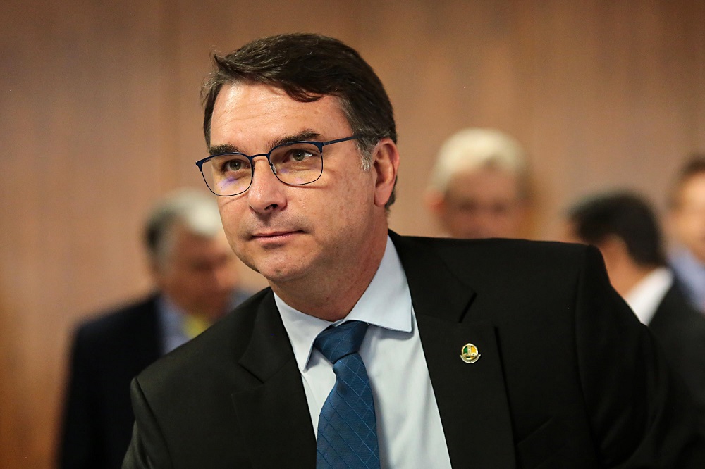 ‘pgr-se-rebaixa-e-nao-ha-nenhuma-prova’,-diz-flavio-bolsonaro-sobre-denuncia-contra-seu-pai