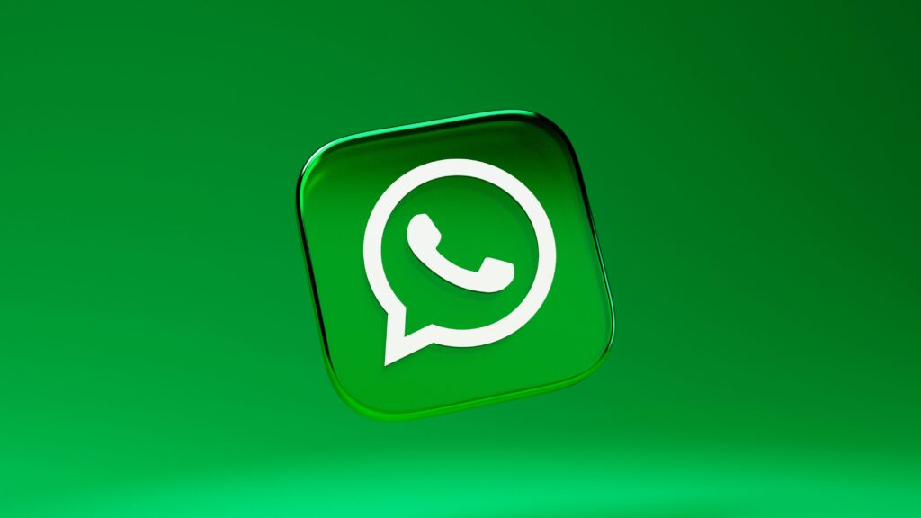 whatsapp-finalmente-testa-criacao-e-edicao-de-pacotes-de-figurinhas-personalizados