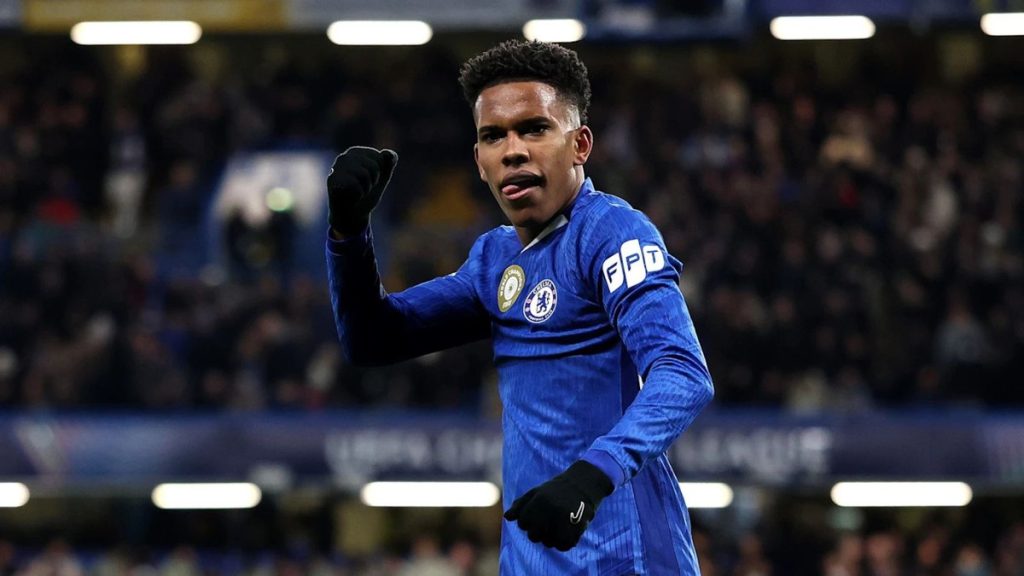 chelsea-demite-tecnico:-com-saida,-estevao-pode-ter-mais-chances?