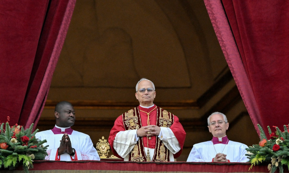 em-1a-missa-de-2026,-papa-leao-xiv-faz-apelo-a-paz-em-paises-‘ensanguentados-pelo-conflito’