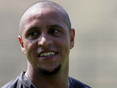 roberto-carlos-tem-‘evolucao-satisfatoria’-apos-cirurgia-no-coracao,-diz-hospital