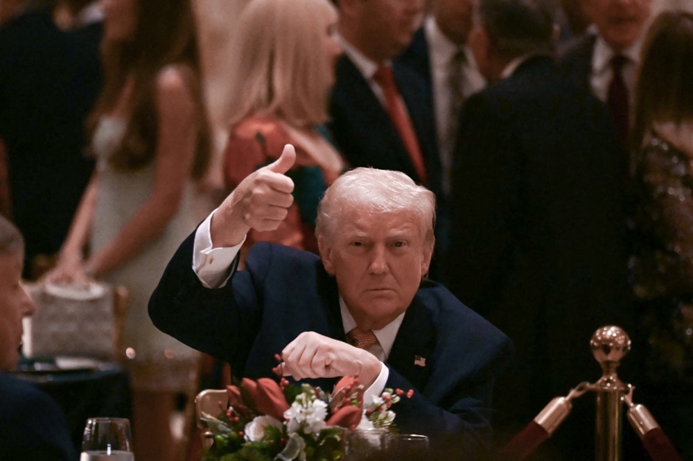 trump-diz-que-maduro-esta-detido-em-navio-americano